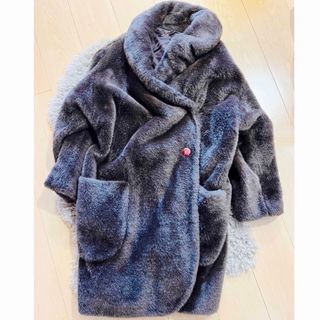 Ameri VINTAGE(毛皮/ファーコート)のフリマアイテム一覧 Ameri VINTAGE(毛皮/ファーコート)のフリマアイテム一覧