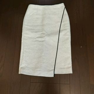 トゥモローランド(TOMORROWLAND)の専用です☆トゥモローランド スカート 32(ひざ丈スカート)