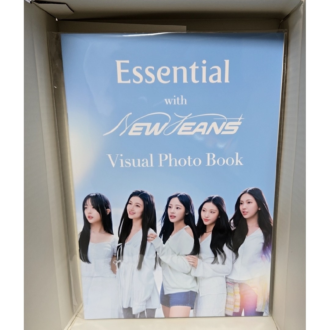 Essential with NewJeansビジュアルフォトブック 当選品 Essential with NewJeansビジュアルフォトブック 当選品
