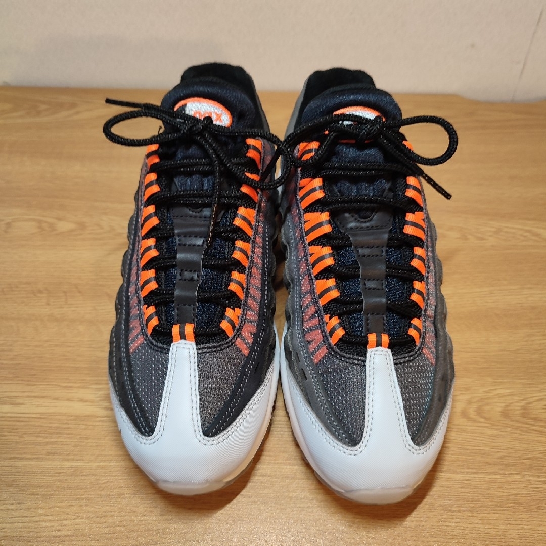 定価27000円 特別コラボ KIMJONES×NIKE AIR MAX 95 定価27000円 特別コラボ KIMJONES×NIKE AIR MAX 95