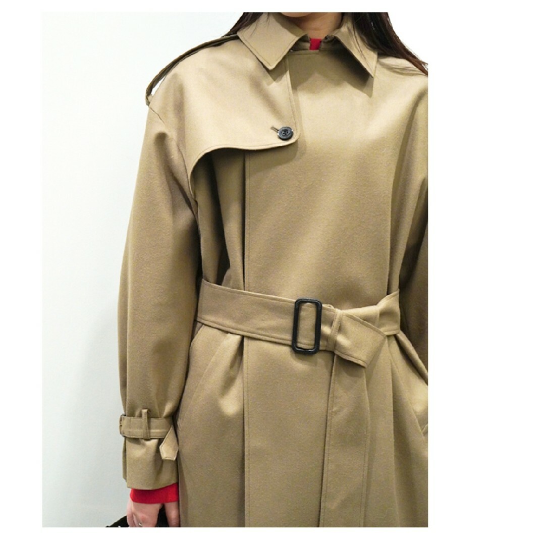 HYKE - 【HYKE(ハイク)】FLANNEL SHORT TRENCH COATの通販 by に HYKE - 【HYKE(ハイク)】FLANNEL SHORT TRENCH COATの通販 by に