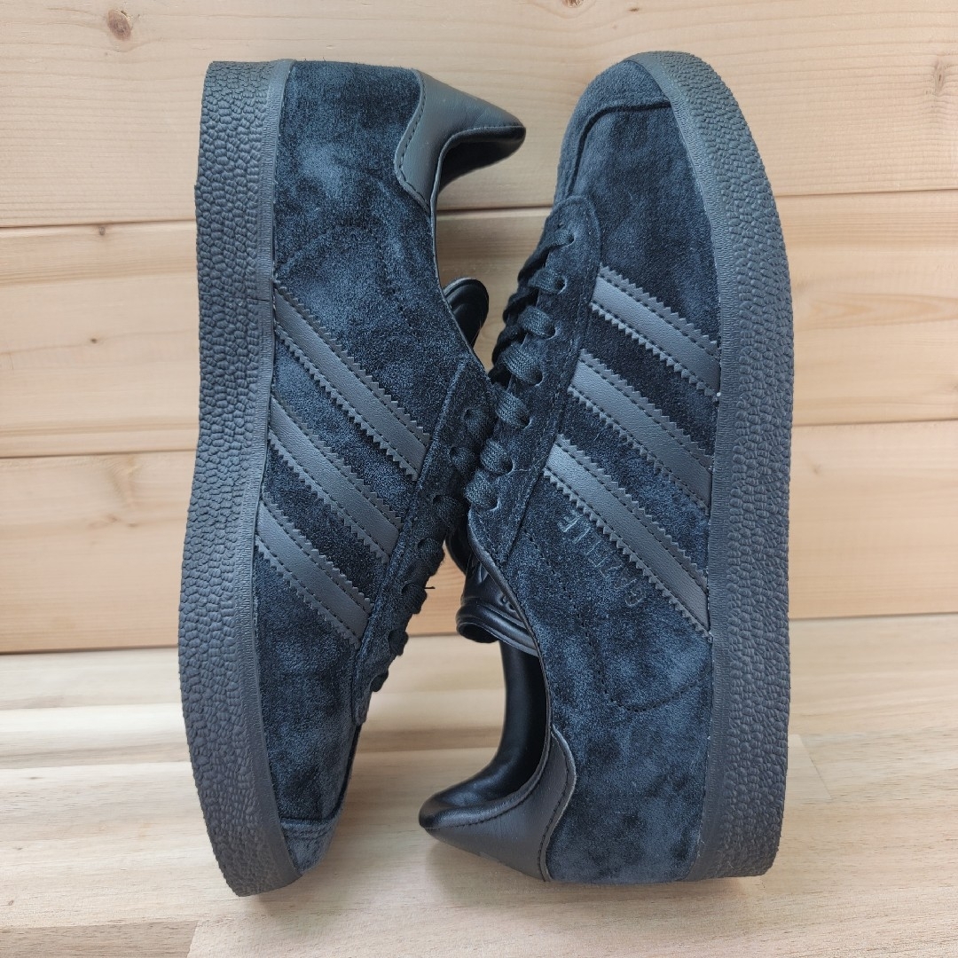adidas - アディダス ガゼル トリプルブラック 23cmの通販 by adidas - アディダス ガゼル トリプルブラック 23cmの通販 by