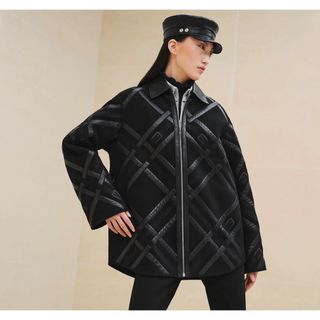 HERMES - HERMES 近年 カシミヤ100% ダブルフェイス ノーカラー HERMES - HERMES 近年 カシミヤ100% ダブルフェイス ノーカラー