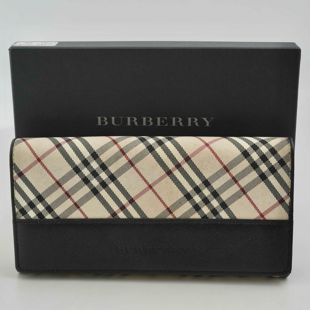 BURBERRY - 【未使用に近い】 BURBERRY ノバチェック バイカラー BURBERRY - 【未使用に近い】 BURBERRY ノバチェック バイカラー