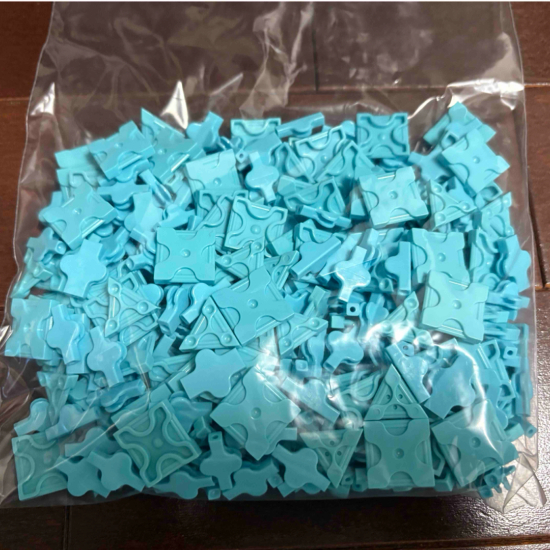 LaQ(ラキュー)のLaQ水色パーツ約140g キッズ/ベビー/マタニティのおもちゃ(知育玩具)の商品写真