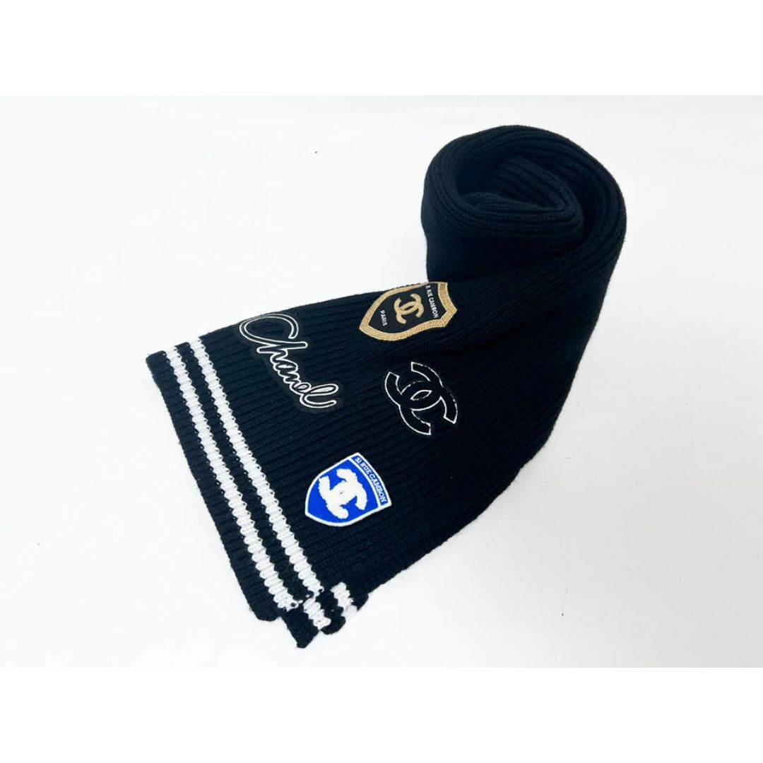 CHANEL - CHANEL シャネル マフラー ブラック カシミア ワッペン CHANEL - CHANEL シャネル マフラー ブラック カシミア ワッペン