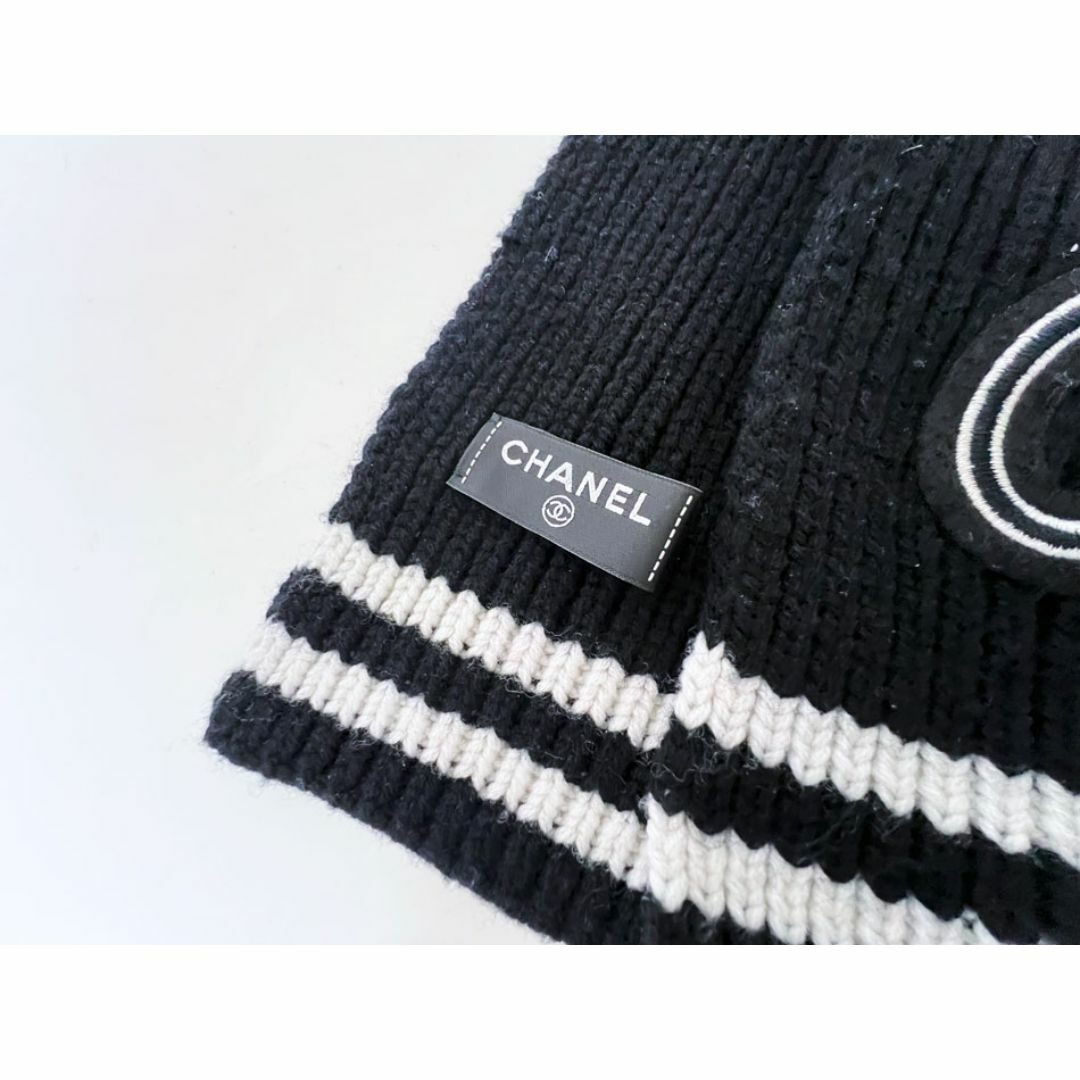 CHANEL - CHANEL シャネル マフラー ブラック カシミア ワッペン CHANEL - CHANEL シャネル マフラー ブラック カシミア ワッペン