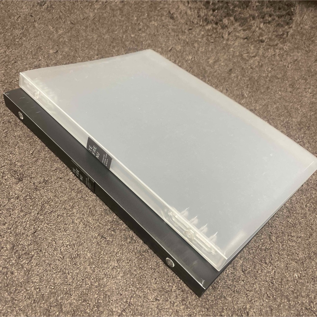 テフレヌ　B5 インテリア/住まい/日用品の文房具(ファイル/バインダー)の商品写真