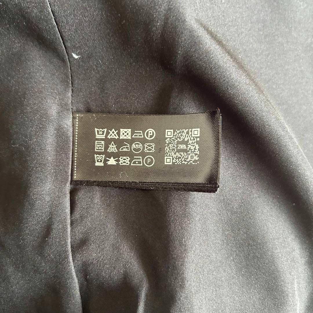 新品未使用✨ZARA セミロング丈フード付きダウンジャケット 新品未使用✨ZARA セミロング丈フード付きダウンジャケット