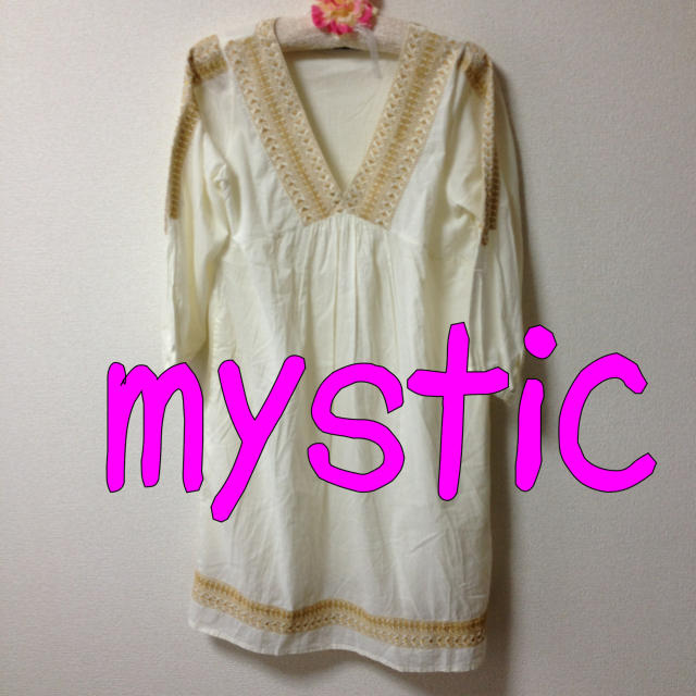 mystic(ミスティック)の早い者勝ち♡mystic刺繍シャツワンピ レディースのワンピース(ひざ丈ワンピース)の商品写真