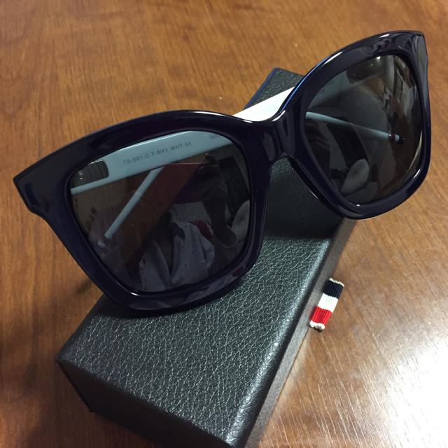 THOM BROWNE - お取り置き中です。tomokkn様専用の通販 by skyfe1997's ... サングラス 取り置き商品