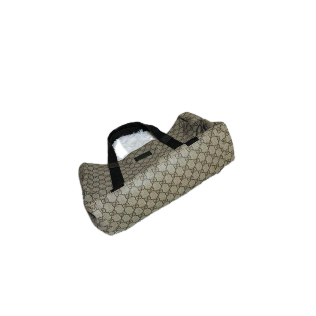 GUCCI(グッチ)のGUCCI トートバッグ コスメ/美容のスキンケア/基礎化粧品(まつ毛美容液)の商品写真