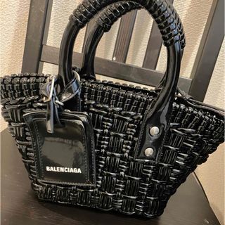 BALENCIAGA(かごバッグ/ストローバッグ)のフリマアイテム一覧 BALENCIAGA(かごバッグ/ストローバッグ)のフリマアイテム一覧