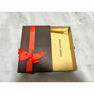 LOUIS VUITTON(ショップ袋)のフリマアイテム一覧 LOUIS VUITTON(ショップ袋)のフリマアイテム一覧