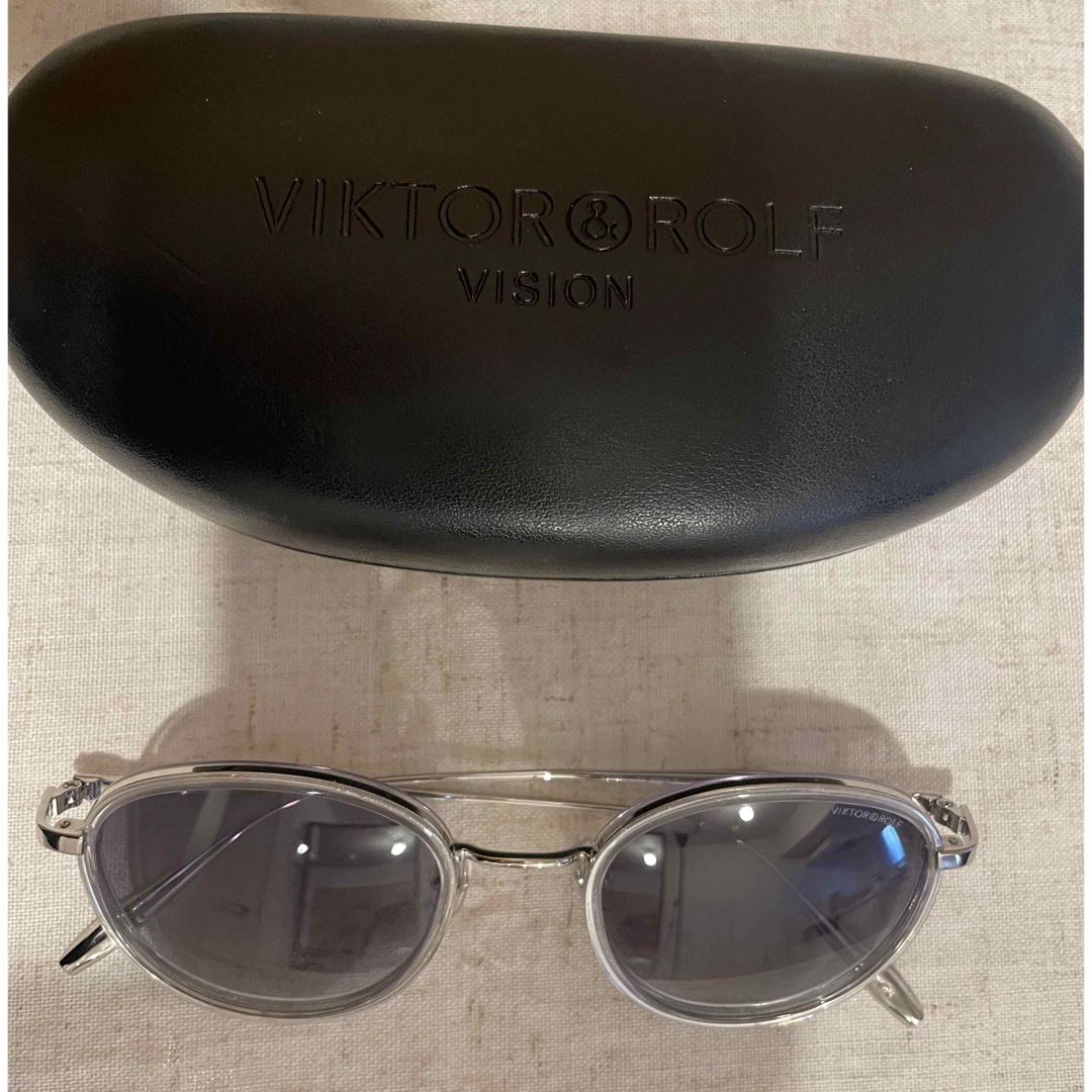 VIKTOR&ROLF(ヴィクターアンドロルフ)のVIKTOR&ROLF (ヴィクターアンドロルフ) サングラス レディースのファッション小物(サングラス/メガネ)の商品写真