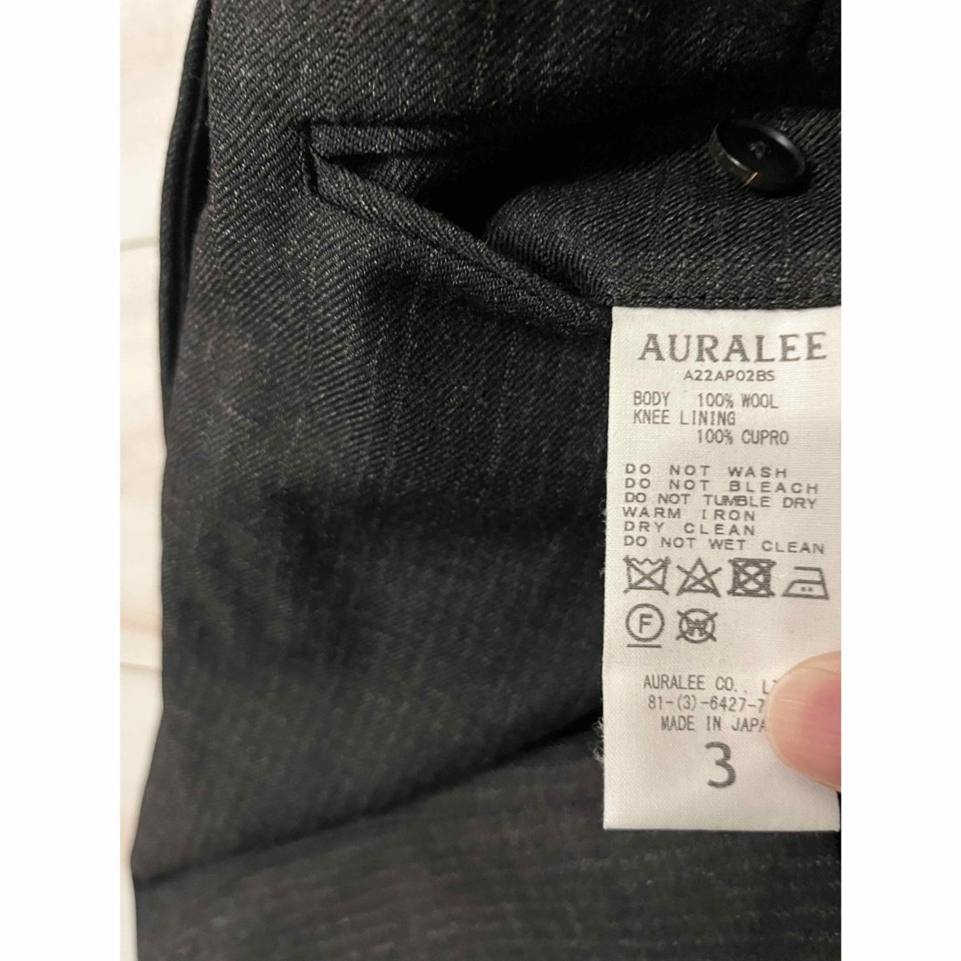 AURALEE - AURALEE BLUEFACED WOOL TWO-TUCK SLACKSの通販 by AURALEE - AURALEE BLUEFACED WOOL TWO-TUCK SLACKSの通販 by