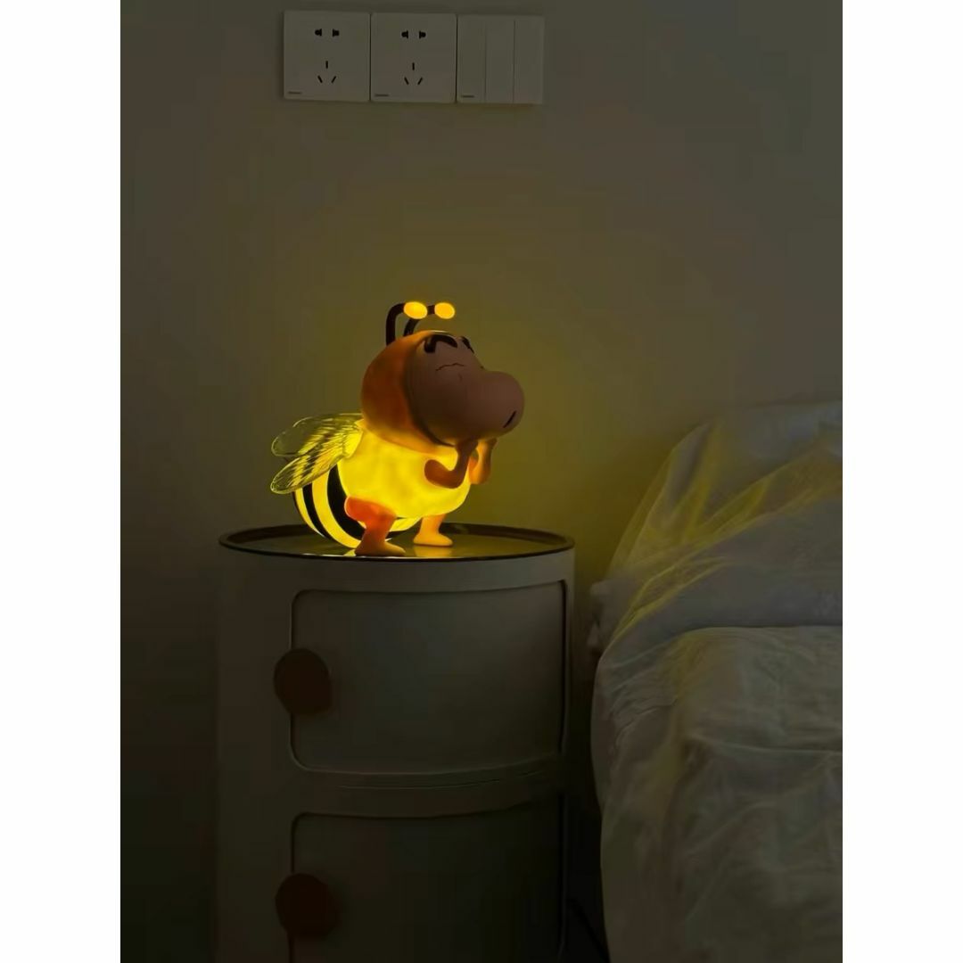 ホタル クレヨンしんちゃん ランプ みつばちフィギュア - メルカリ