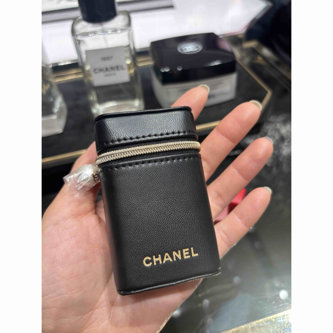 CHANEL - ルージュ アリュール ヴェルヴェット レ ペルル セット CHANEL - ルージュ アリュール ヴェルヴェット レ ペルル セット
