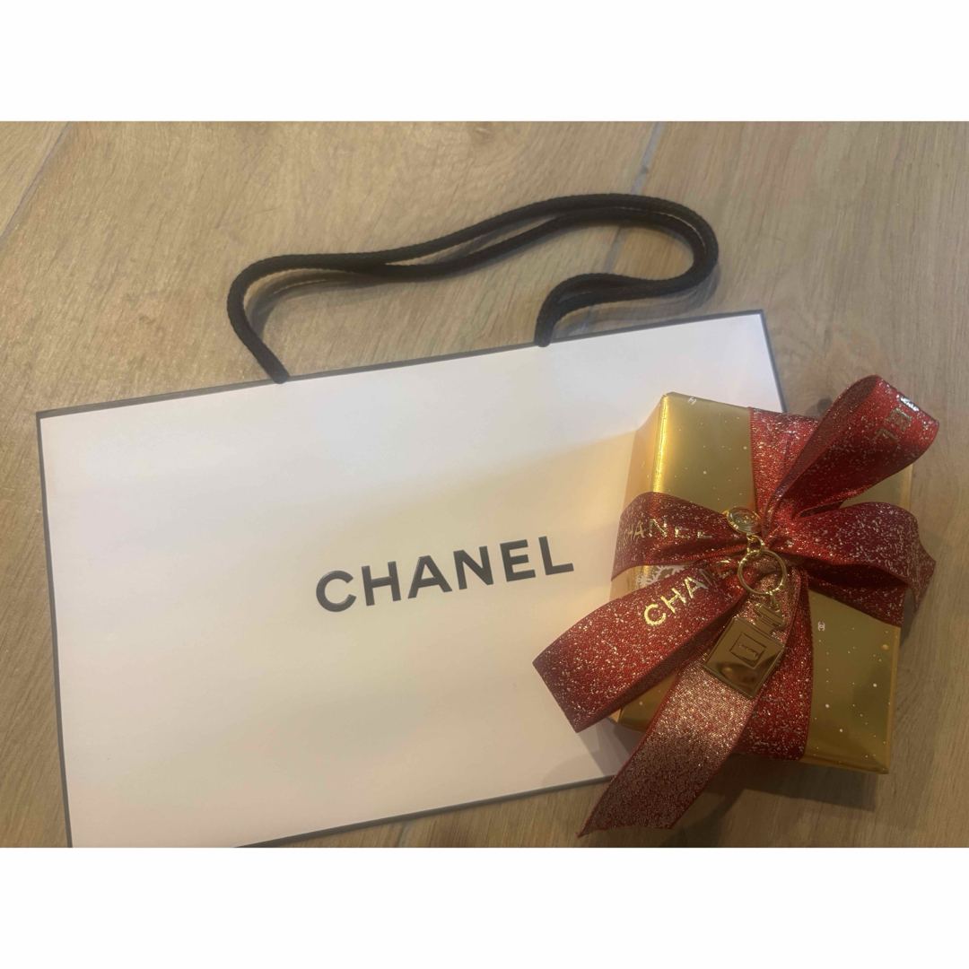 CHANEL - ルージュ アリュール ヴェルヴェット レ ペルル セット CHANEL - ルージュ アリュール ヴェルヴェット レ ペルル セット