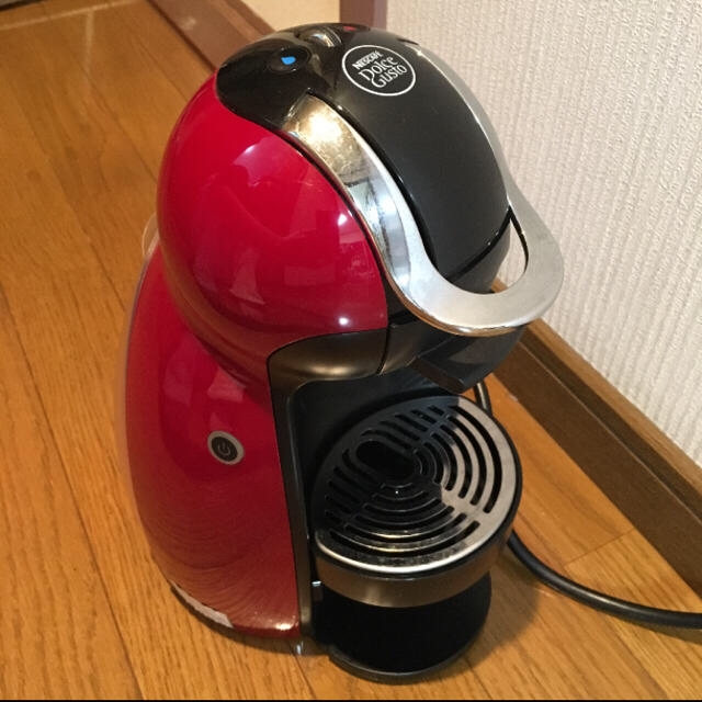 NESCAFE dolcegusto スマホ/家電/カメラの調理家電(コーヒーメーカー)の商品写真