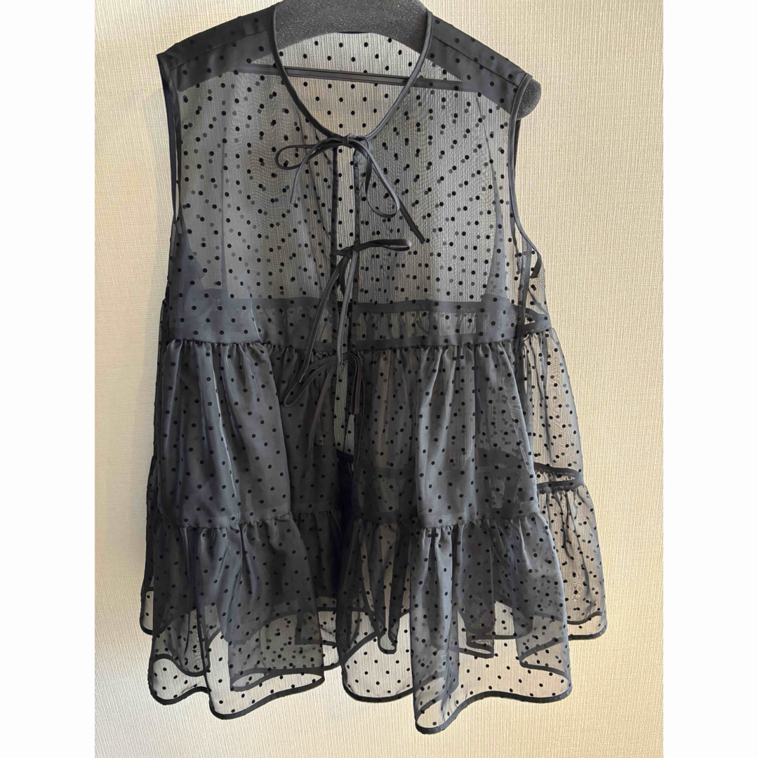 yori ♡ ドット ティアード ジレ BLACK 黒 ベスト yori ♡ ドット ティアード ジレ BLACK 黒 ベスト
