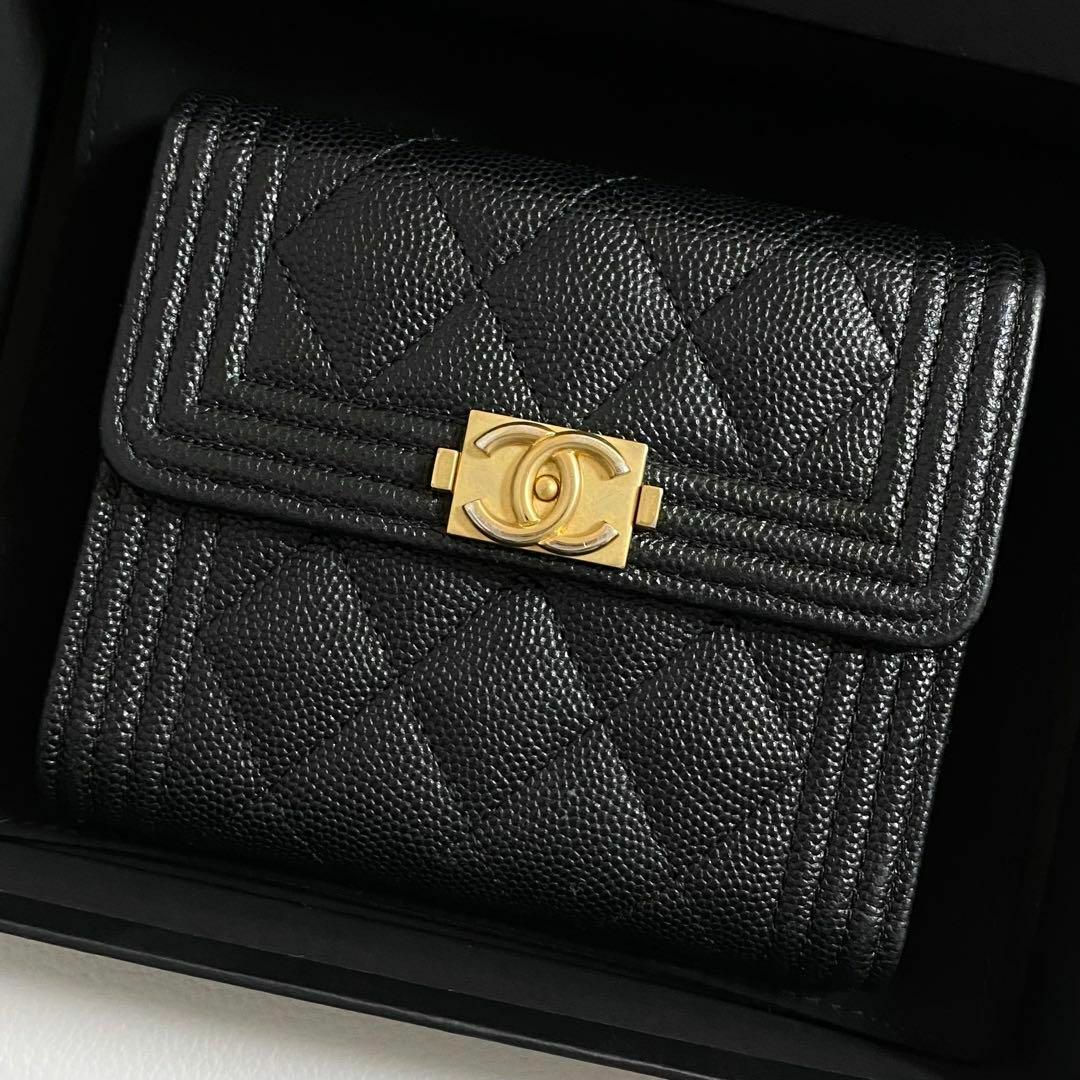 CHANEL / ボーイシャネル スモールフラップウォレット 三つ折り財布 CHANEL / ボーイシャネル スモールフラップウォレット 三つ折り財布