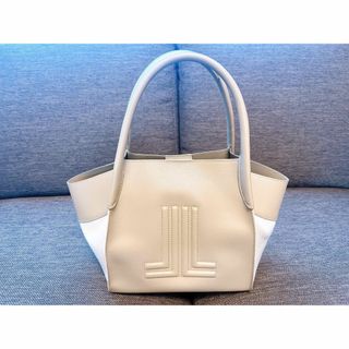 LANVIN en Bleu(トートバッグ)のフリマアイテム一覧 LANVIN en Bleu(トートバッグ)のフリマアイテム一覧