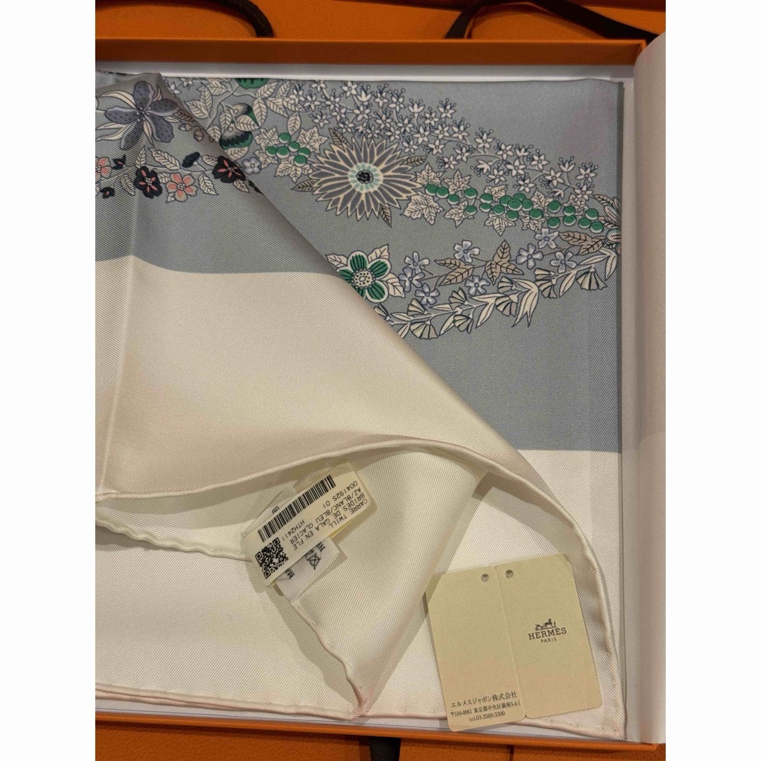 HERMES - エルメス25SS新作カレ 90 《ブリッド・ドゥ・ガラ HERMES - エルメス25SS新作カレ 90 《ブリッド・ドゥ・ガラ