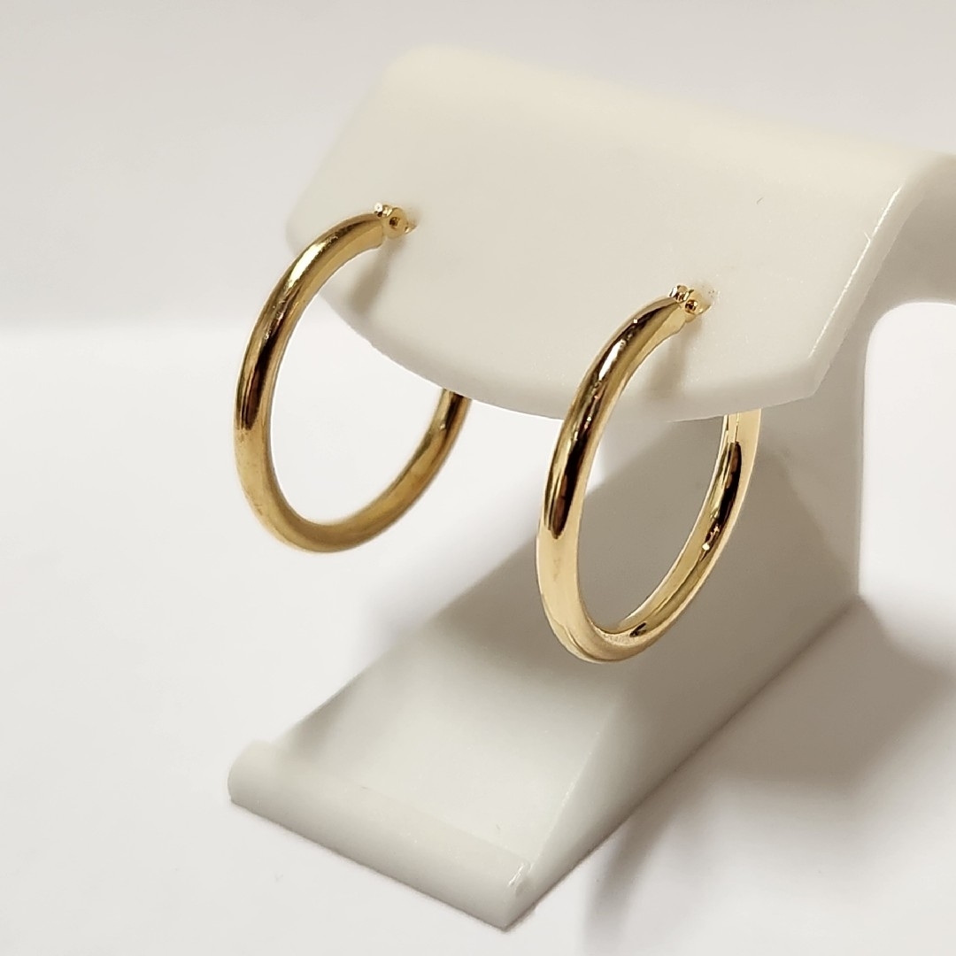 【お気にいる】 新品 K18シンプルフープピアス(リングピアス) サイズ2mm×20mm アクセサリー