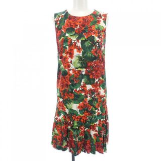 DOLCE&GABBANA(ワンピース ・ レッド/赤色系)のフリマアイテム一覧 DOLCE&GABBANA(ワンピース ・ レッド/赤色系)のフリマアイテム一覧