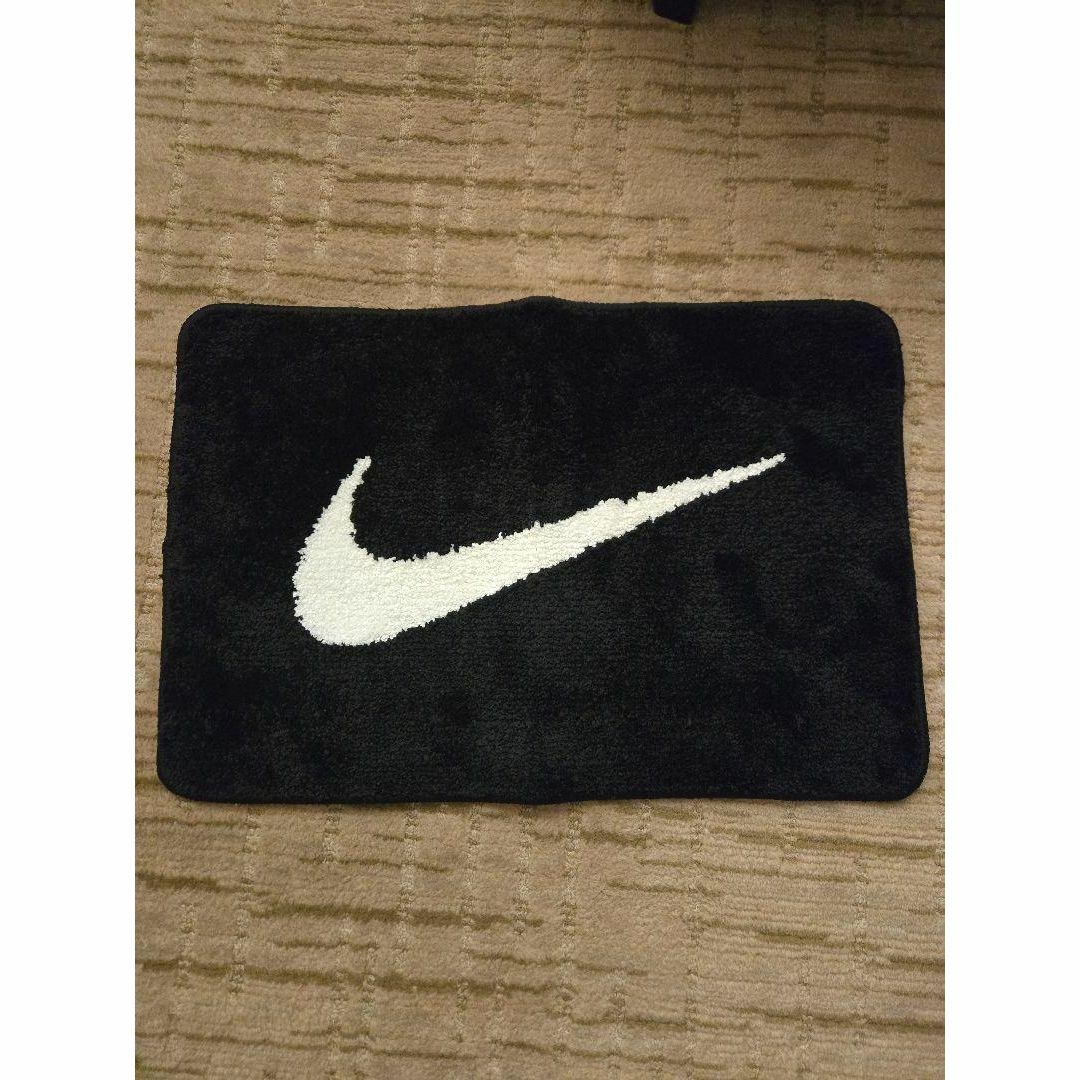 NIKE - 正規品 NIKE スウッシュ ラグマット ブラック&ホワイト NIKE - 正規品 NIKE スウッシュ ラグマット ブラック&ホワイト