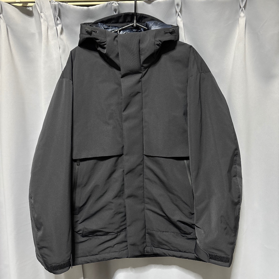 UNIQLO +J ハイブリッドダウンオーバーサイズパーカ 黒 M UNIQLO +J ハイブリッドダウンオーバーサイズパーカ 黒 M