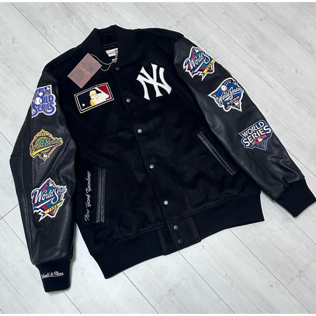激レア】サイズM ヤンキース Mitchell & Ness スタジャン 激レア】サイズM ヤンキース Mitchell & Ness スタジャン