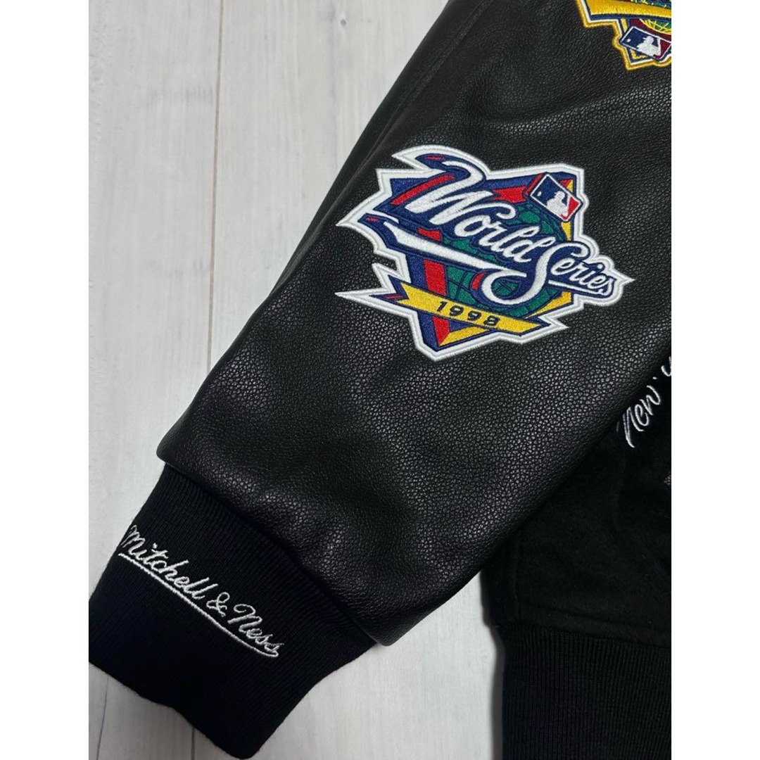 激レア】サイズM ヤンキース Mitchell & Ness スタジャン 激レア】サイズM ヤンキース Mitchell & Ness スタジャン