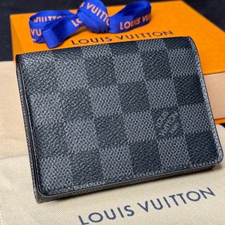 LOUIS VUITTON(名刺入れ/定期入れ ・ ブラック/黒色系)の LOUIS VUITTON(名刺入れ/定期入れ ・ ブラック/黒色系)の