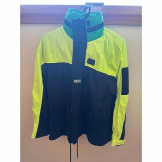DIESEL(ナイロンジャケット)のフリマアイテム一覧 DIESEL(ナイロンジャケット)のフリマアイテム一覧