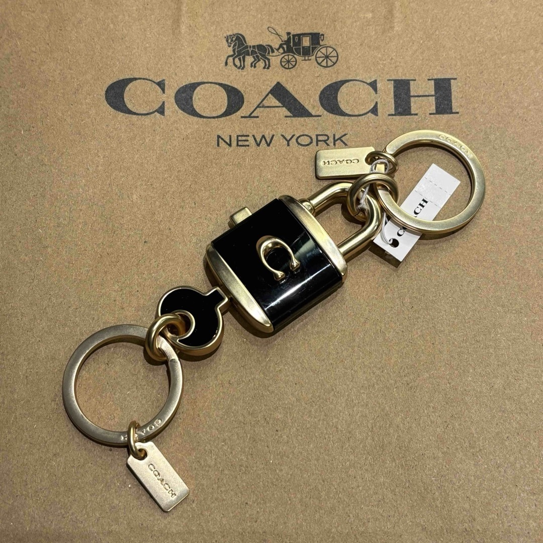 COACH コーチ キーホルダー 南京錠 バックチャーム 鍵型 COACH コーチ キーホルダー 南京錠 バックチャーム 鍵型