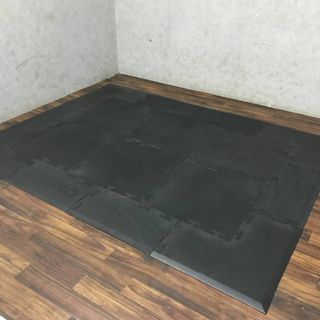 イヴァンコ(IVANKO)の ivanko イヴァンコ ラバー マット 16枚 インターロック式 全体183(トレーニング用品)