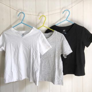 エイチアンドエム(H&M)のH&M♡BASICＶネックTシャツ♡98cm(Tシャツ/カットソー)