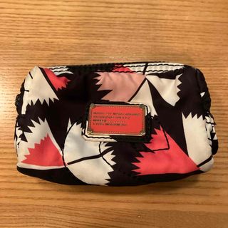MARC BY MARC JACOBS(ポーチ)のフリマアイテム一覧 MARC BY MARC JACOBS(ポーチ)のフリマアイテム一覧
