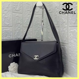 CHANEL - 貴重 シャネル キャビアスキン ターンロック スクエア CHANEL - 貴重 シャネル キャビアスキン ターンロック スクエア