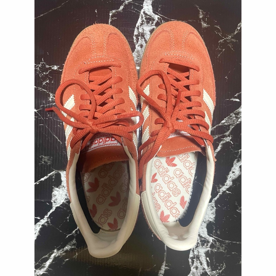 adidas ハンドボールスペツィアル スニーカー adidas ハンドボールスペツィアル スニーカー