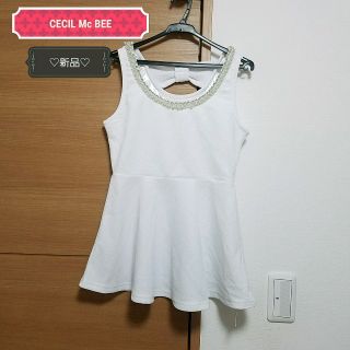 セシルマクビー(CECIL McBEE)の新品♡CECIL Mc BEE♡ペプラムトップス(カットソー(半袖/袖なし))