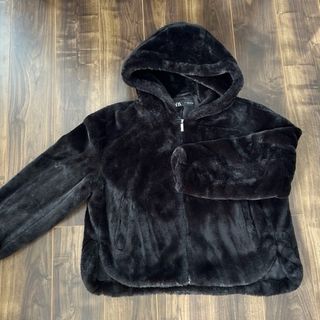 ZARA(毛皮/ファーコート ・ ブラック/黒色系)のフリマアイテム一覧 ZARA(毛皮/ファーコート ・ ブラック/黒色系)のフリマアイテム一覧
