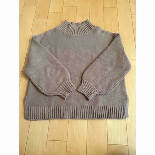 イング(INGNI)の【イング】INGNI ハイネック　ニット　セーター　ピンクベージュ　M(ニット/セーター)