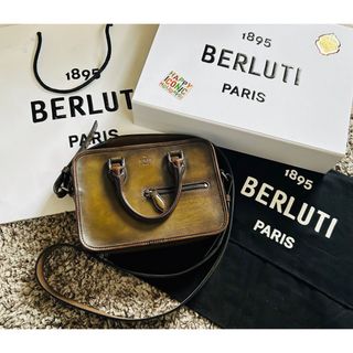 BERLUTI - ベルルッティ クルーザー ショルダーバッグ 斜めがけ BERLUTI - ベルルッティ クルーザー ショルダーバッグ 斜めがけ