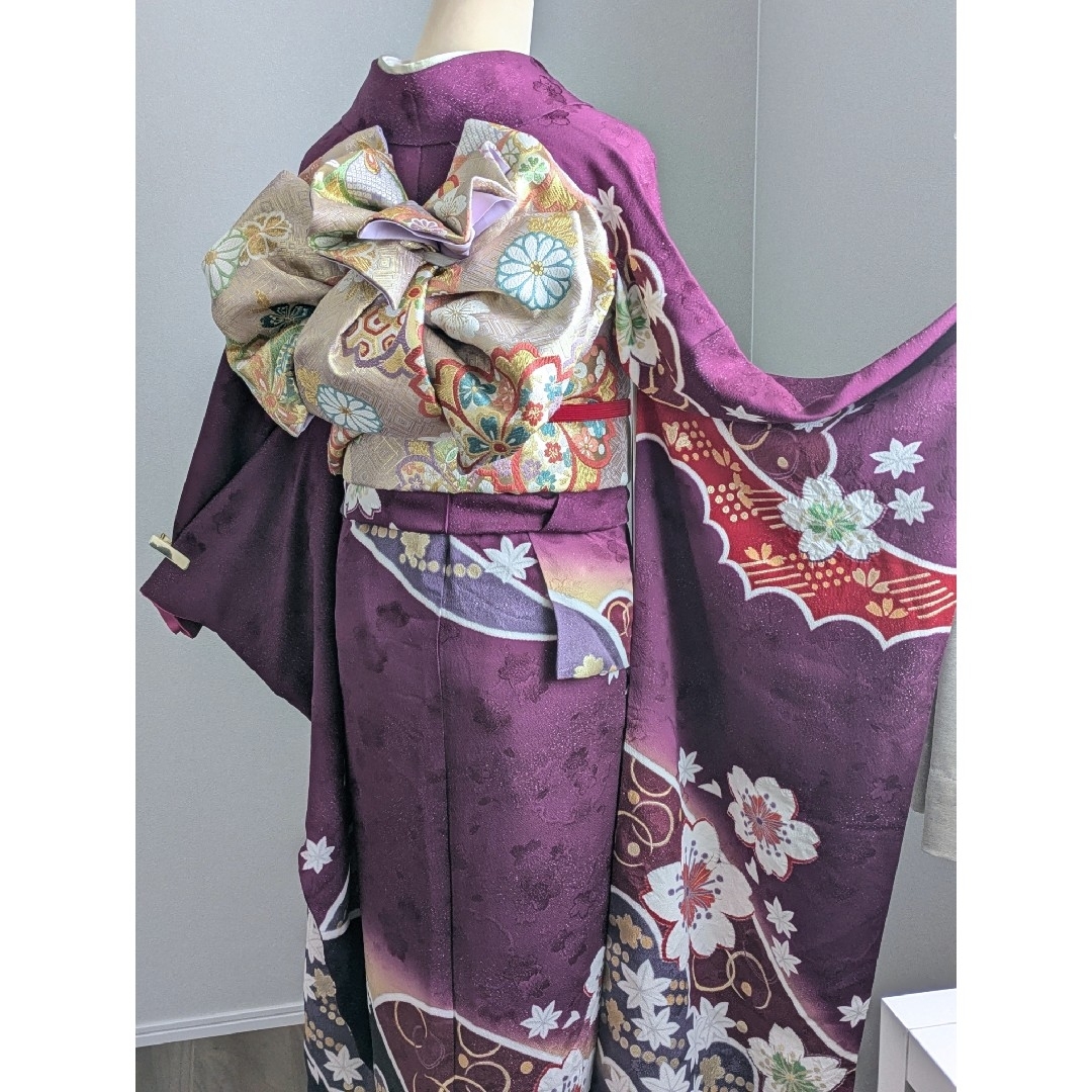 振袖フルセット 身丈168裄68 桜 金駒刺繍 銀通し 新品 成人式 紫 振袖フルセット 身丈168裄68 桜 金駒刺繍 銀通し 新品 成人式 紫