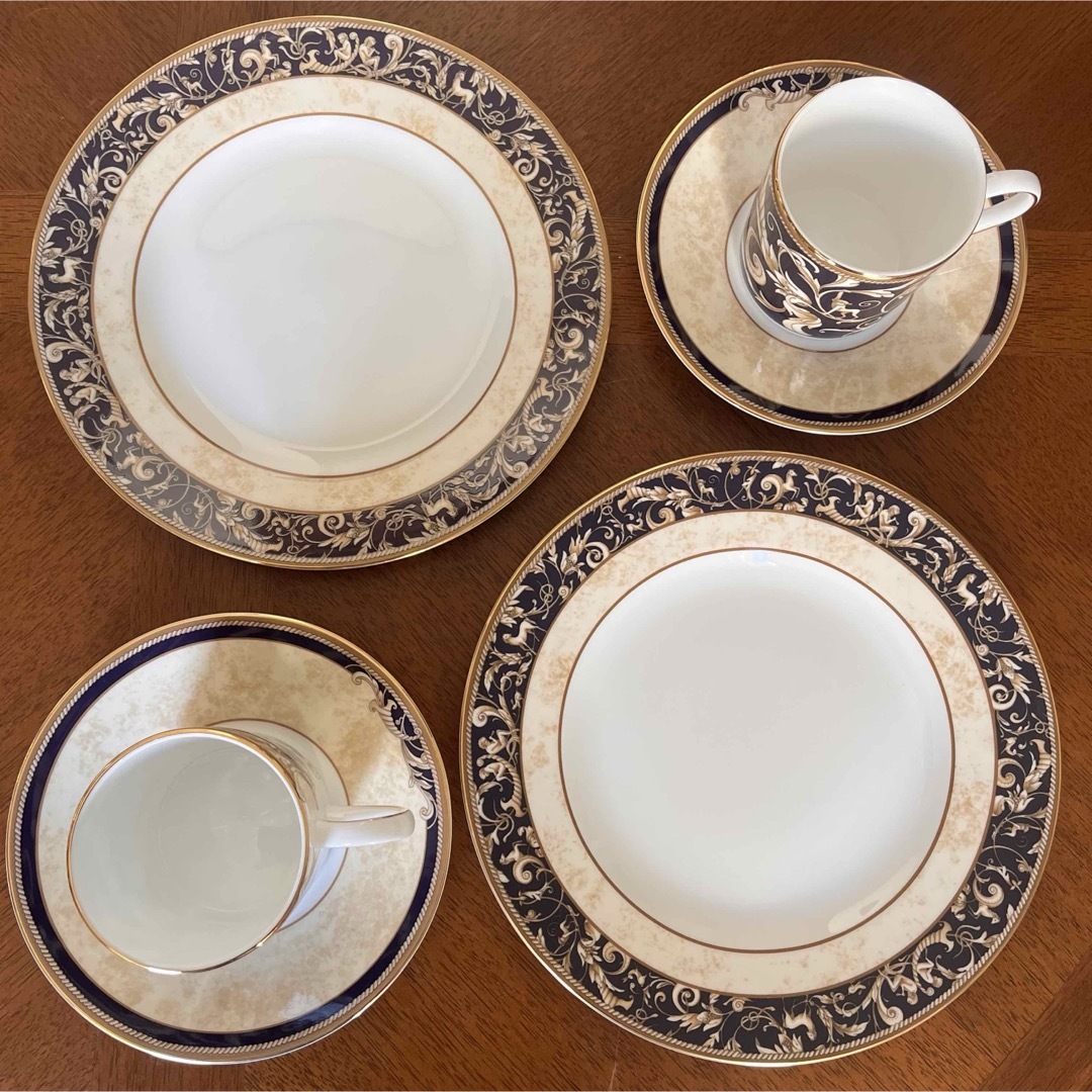 WEDGWOOD - 【レア美品】ウェッジウッド☆コーヌコピア☆トリオ WEDGWOOD - 【レア美品】ウェッジウッド☆コーヌコピア☆トリオ