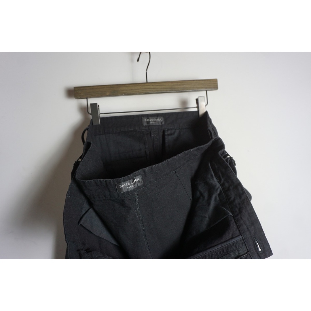 BALENCIAGA - 美品 BALENCIAGA エプロン カーゴ パンツ スカート BALENCIAGA - 美品 BALENCIAGA エプロン カーゴ パンツ スカート
