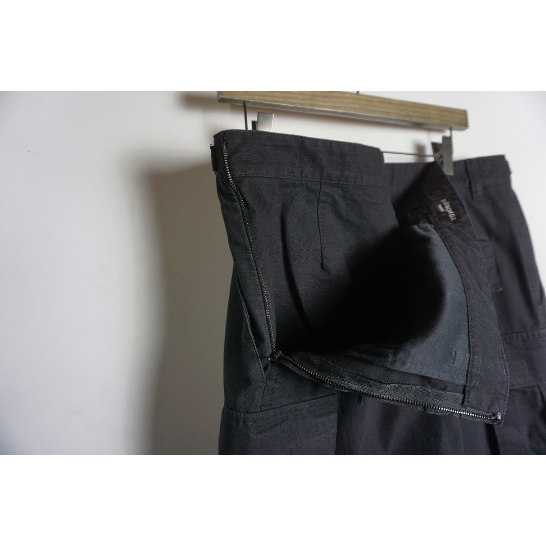 BALENCIAGA - 美品 BALENCIAGA エプロン カーゴ パンツ スカート BALENCIAGA - 美品 BALENCIAGA エプロン カーゴ パンツ スカート
